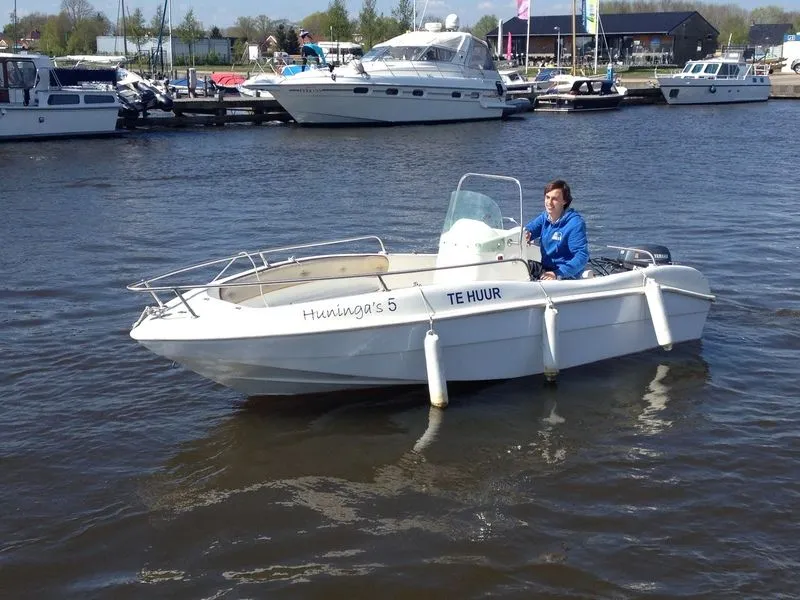 Motorboat Deluxe