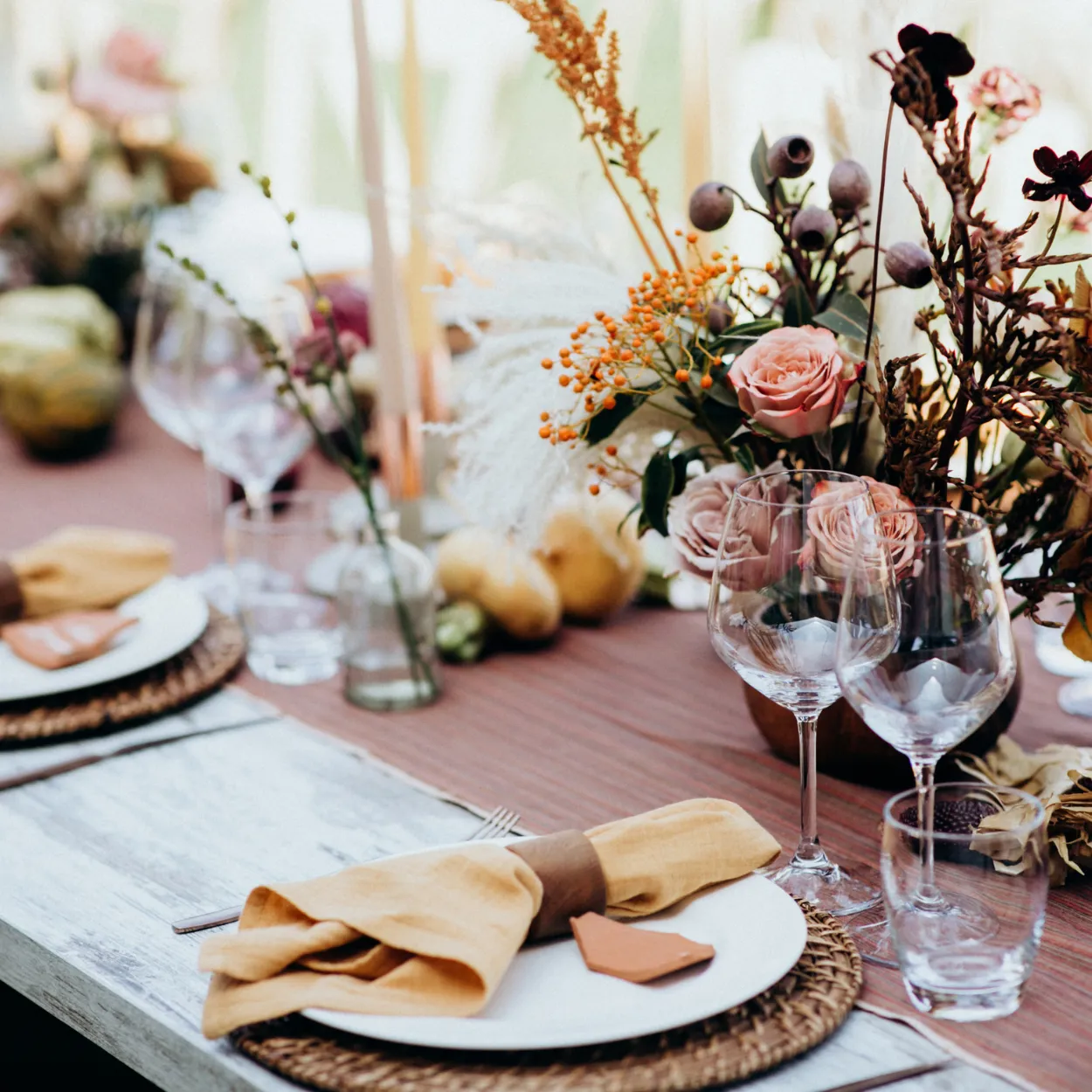 Tabletop & Linens