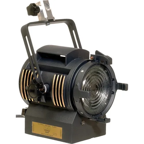 LTM 650W Fresnel