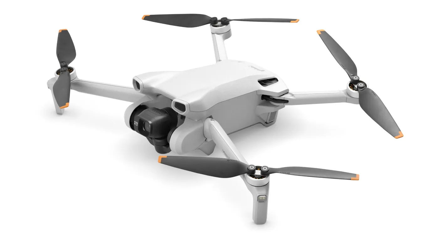 Dji Air 3 with Pilot