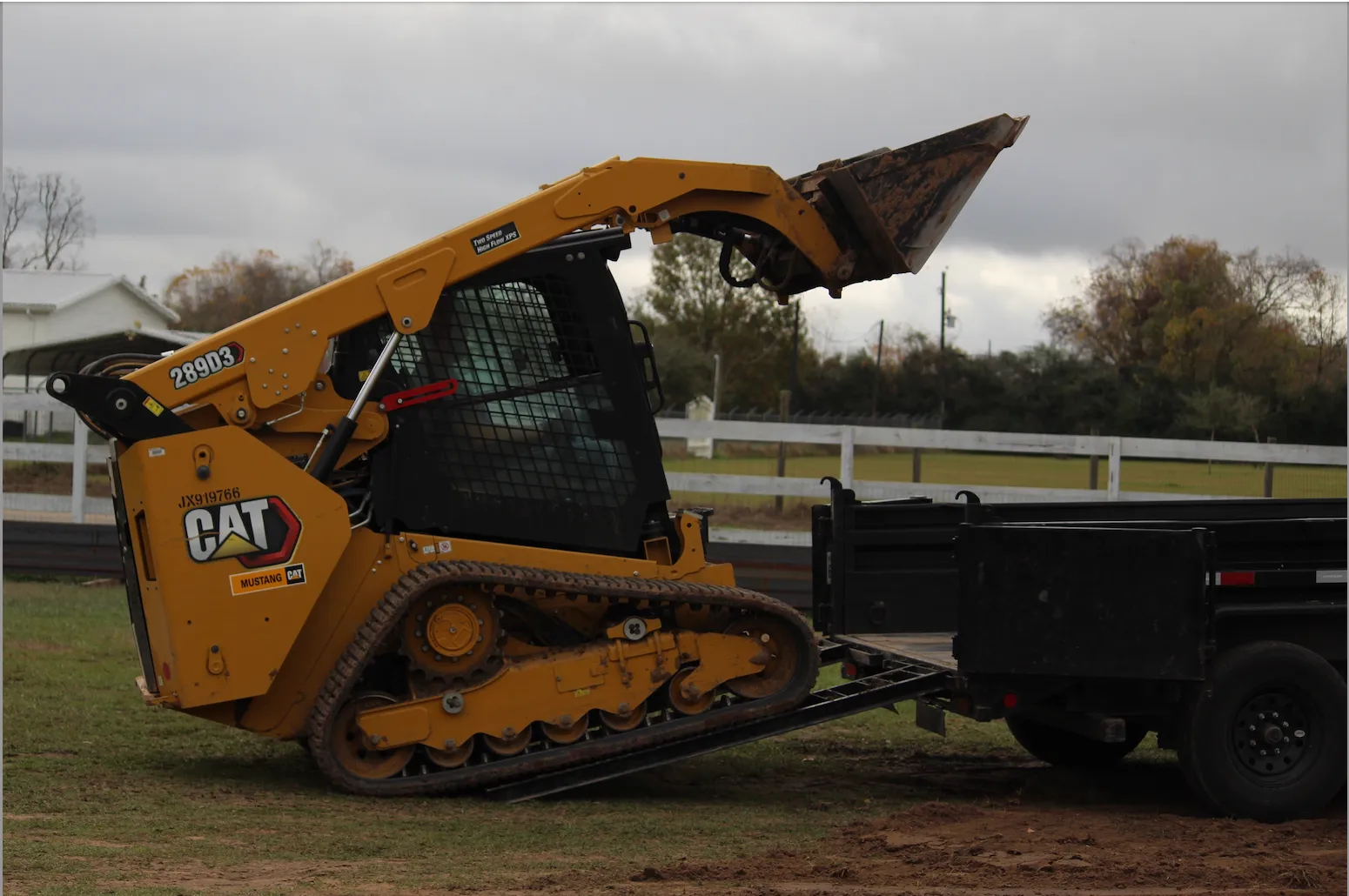 CAT 289D3 High Flow Track Loader Rental – Enclosed Cab – Houston