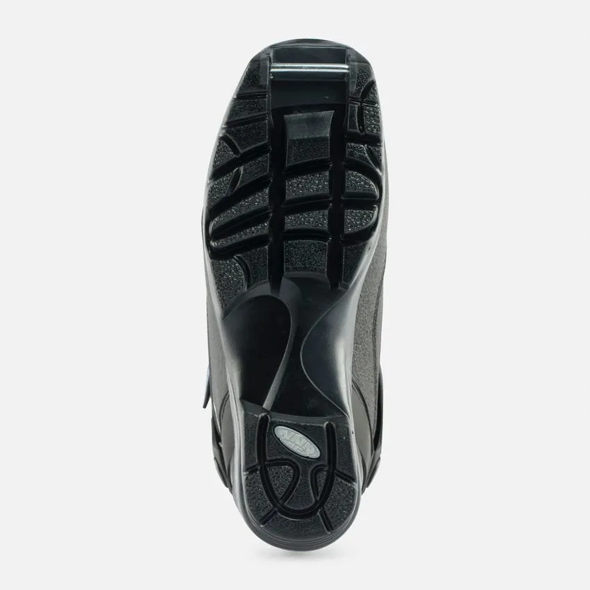 Nordic Back Country Ski Rental- shoe size 7 mens/ 8 wmns