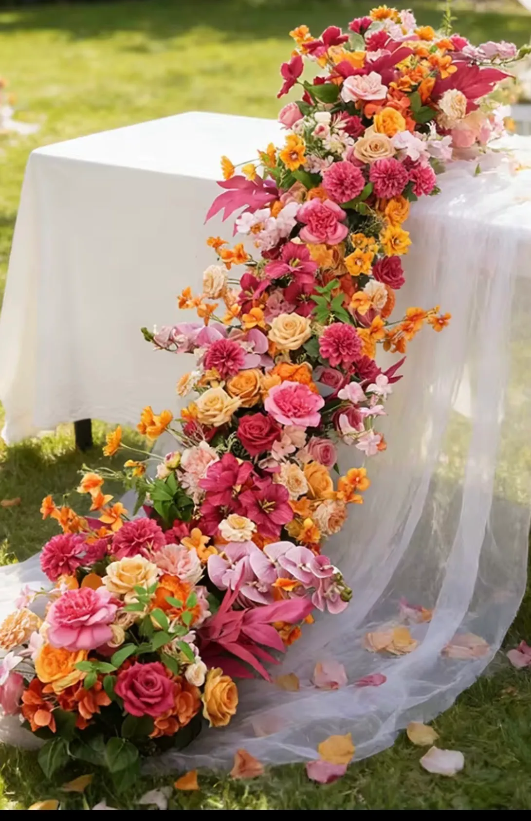 Tropical Romance Floral Runner