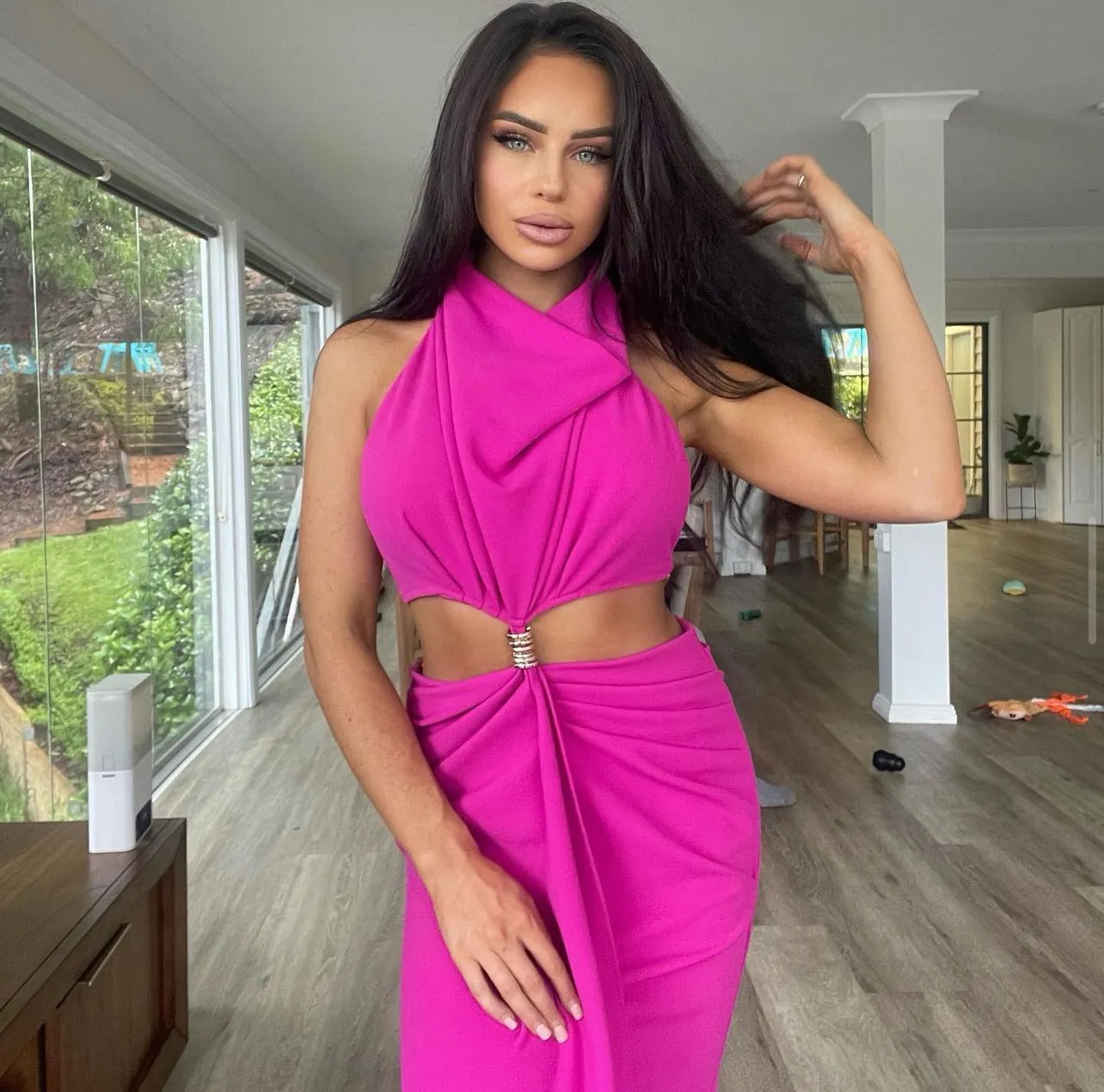 ELIYA Aphrodite Dress – Fuchsia (HIRE)