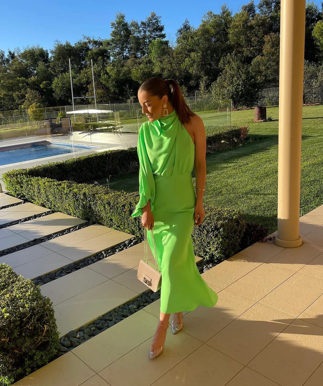 SHEIKE Olivia Maxi Dress - Neon Green (HIRE)