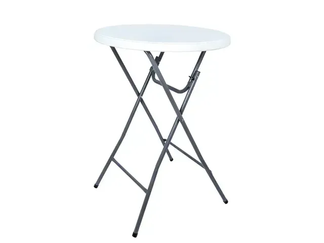 Tafel en stoelen