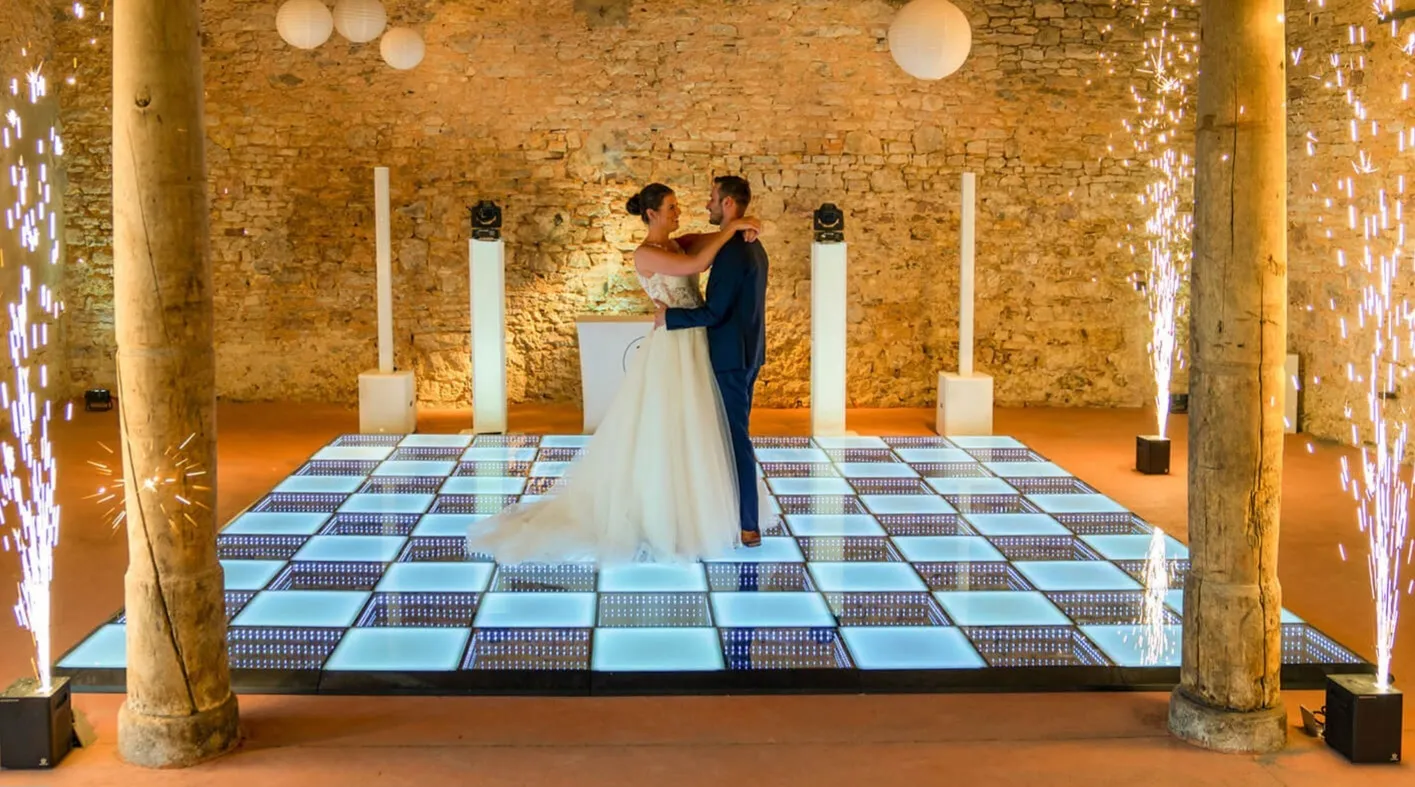 14x14 3d dance floor
