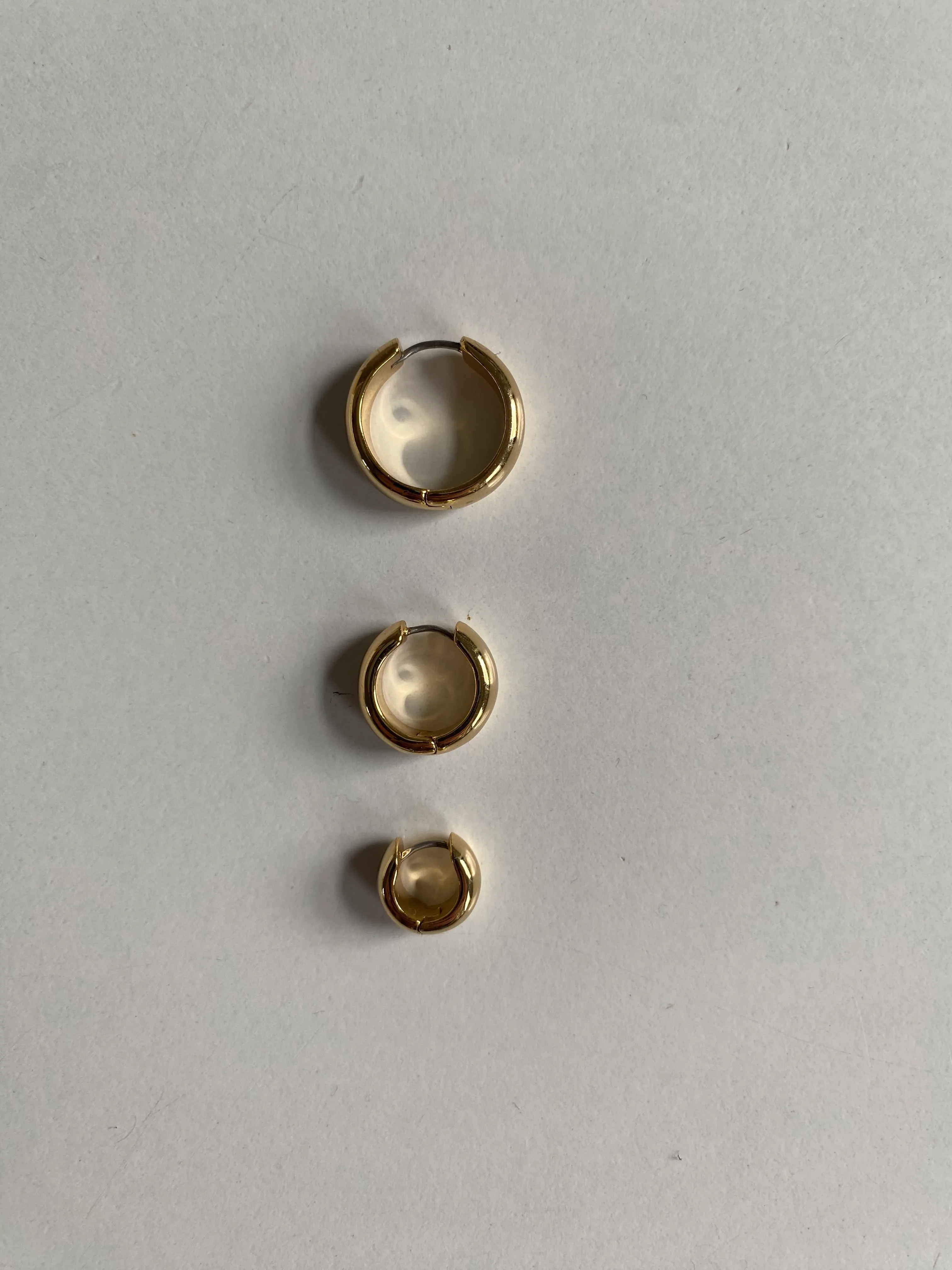 Arket Chunky Hoop Set Earrings Gold 