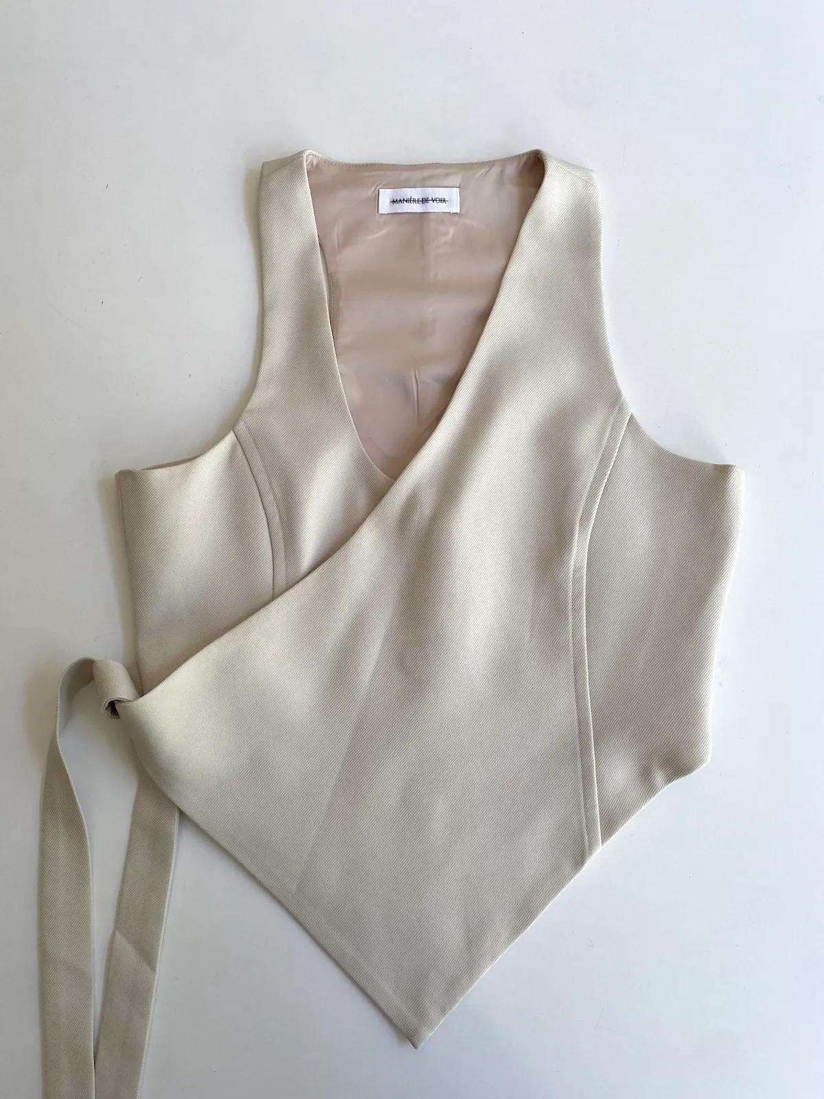 Manière De Voir Tailored Wrap Vest Stone – EU 38