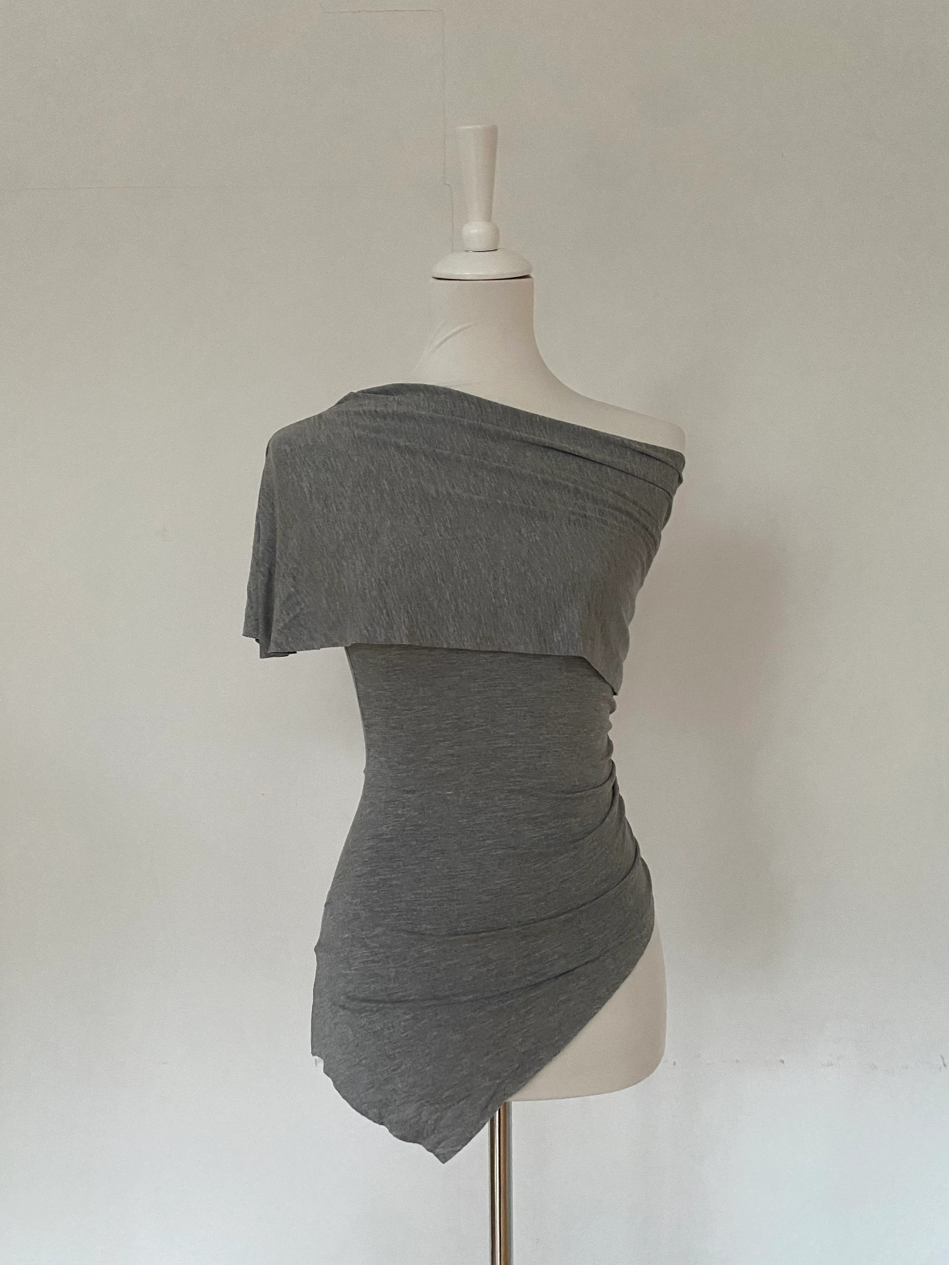 Gimaguas Asymmetric Top Size S