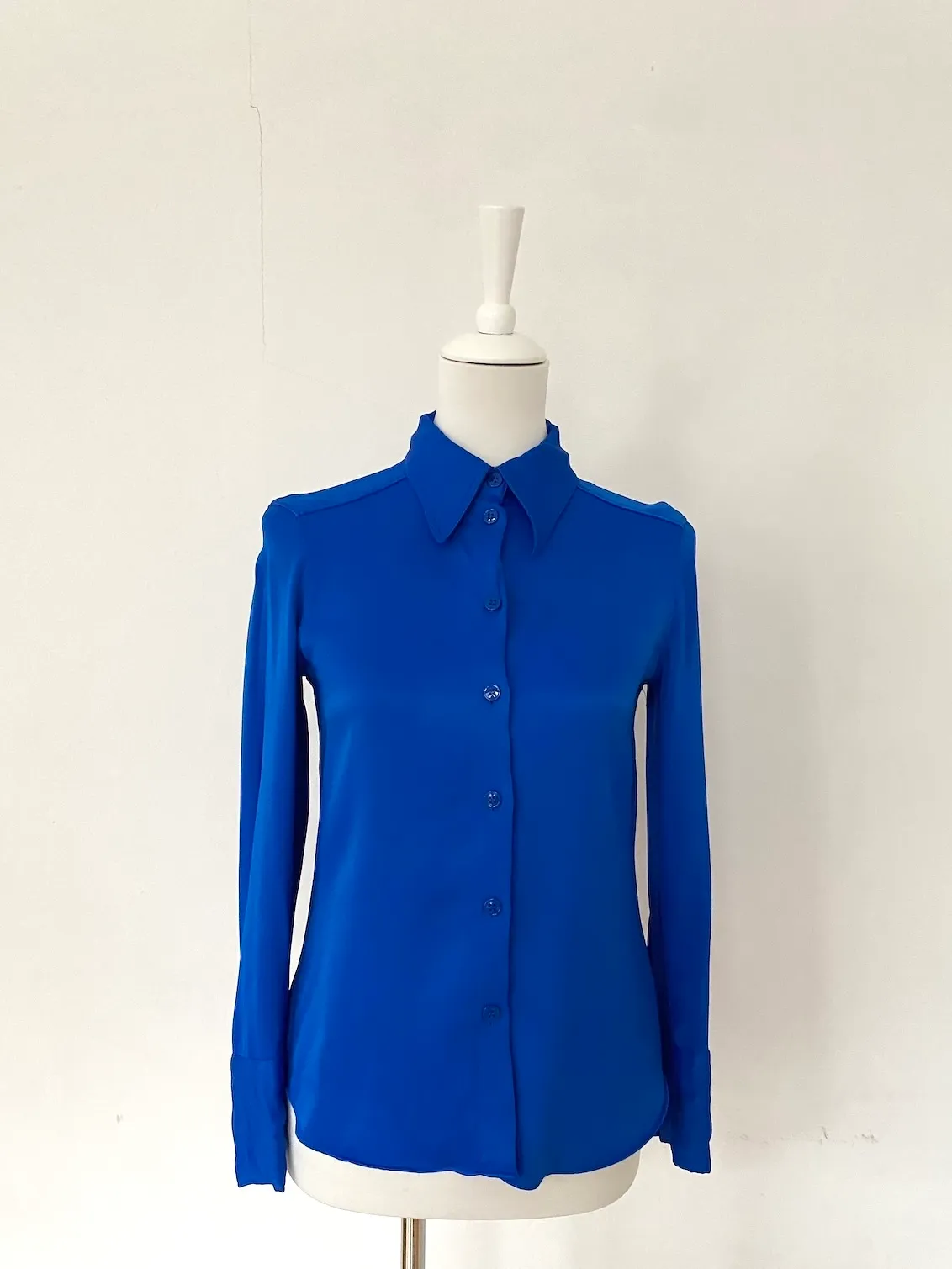 Zara Fitted Blouse Cobalt blue – Size EUR M