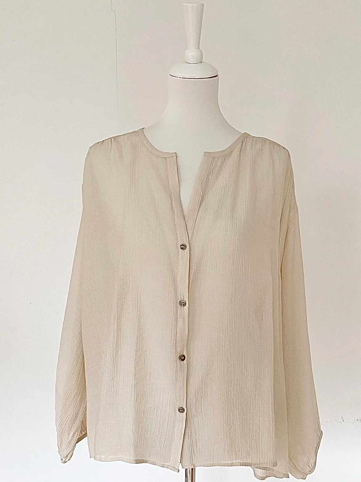 Zara Shirt Cream — Size L