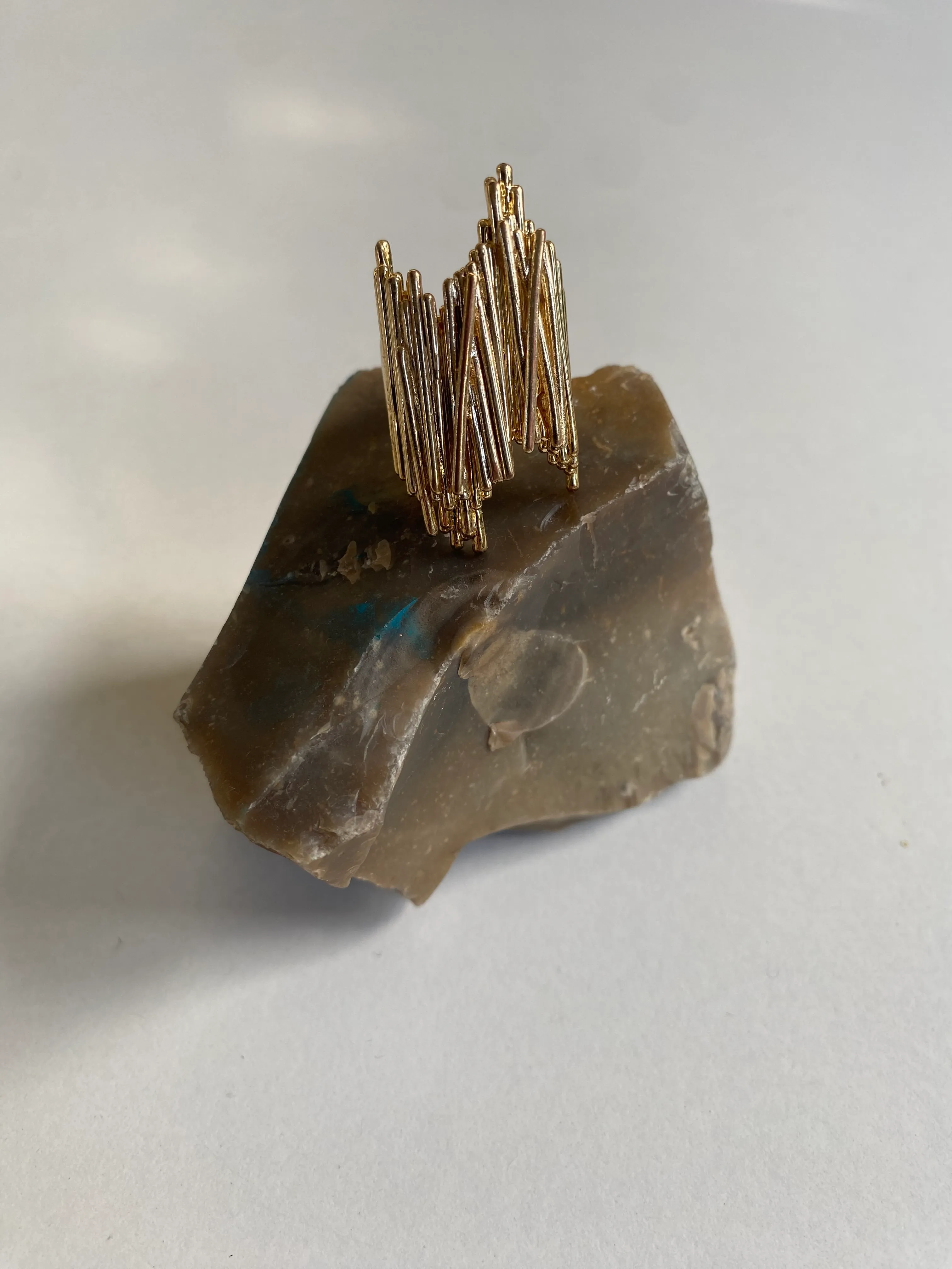 & Other Stories Sculptural Ring Gold