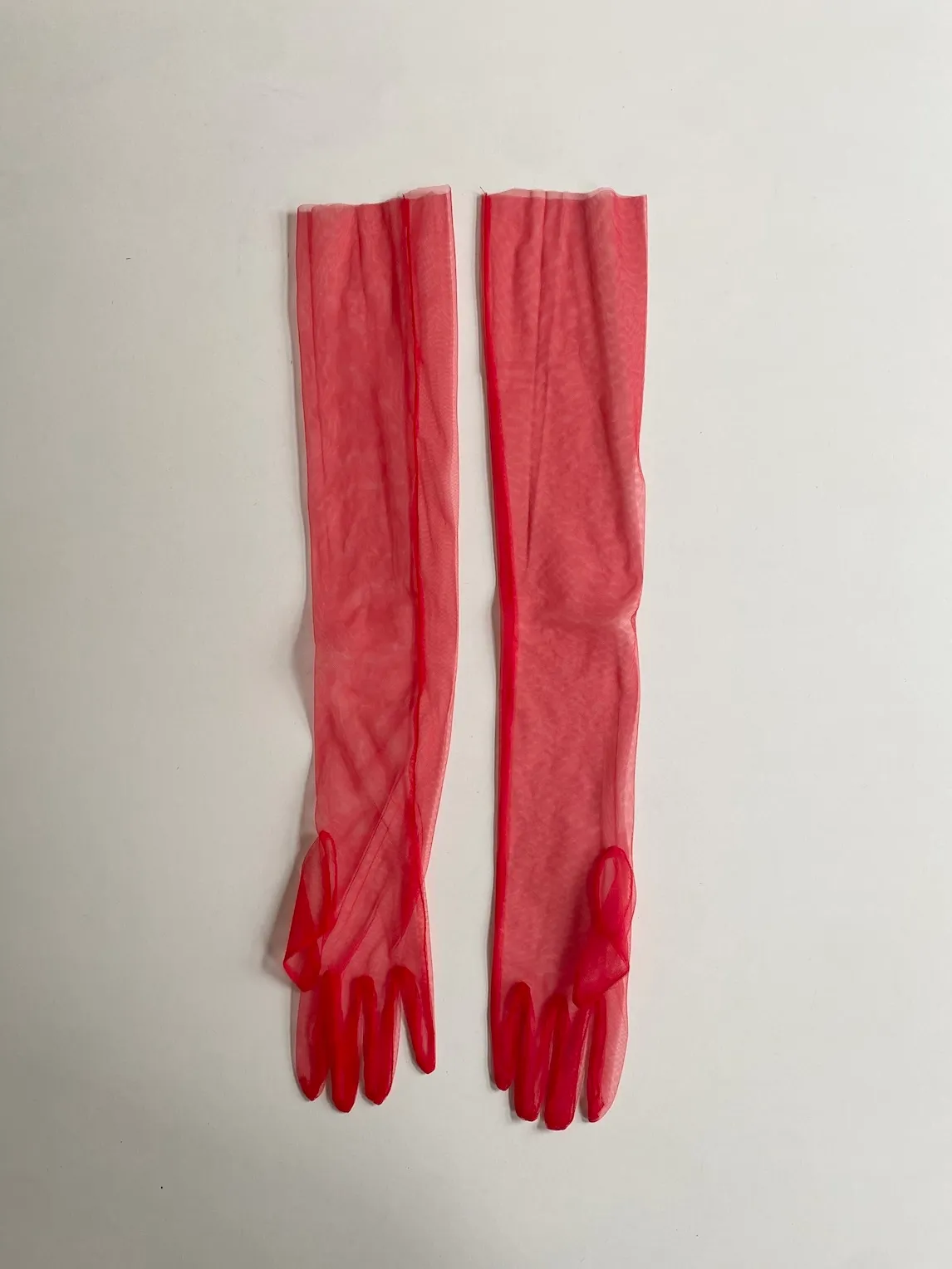 No Name Gloves Red — Size OS