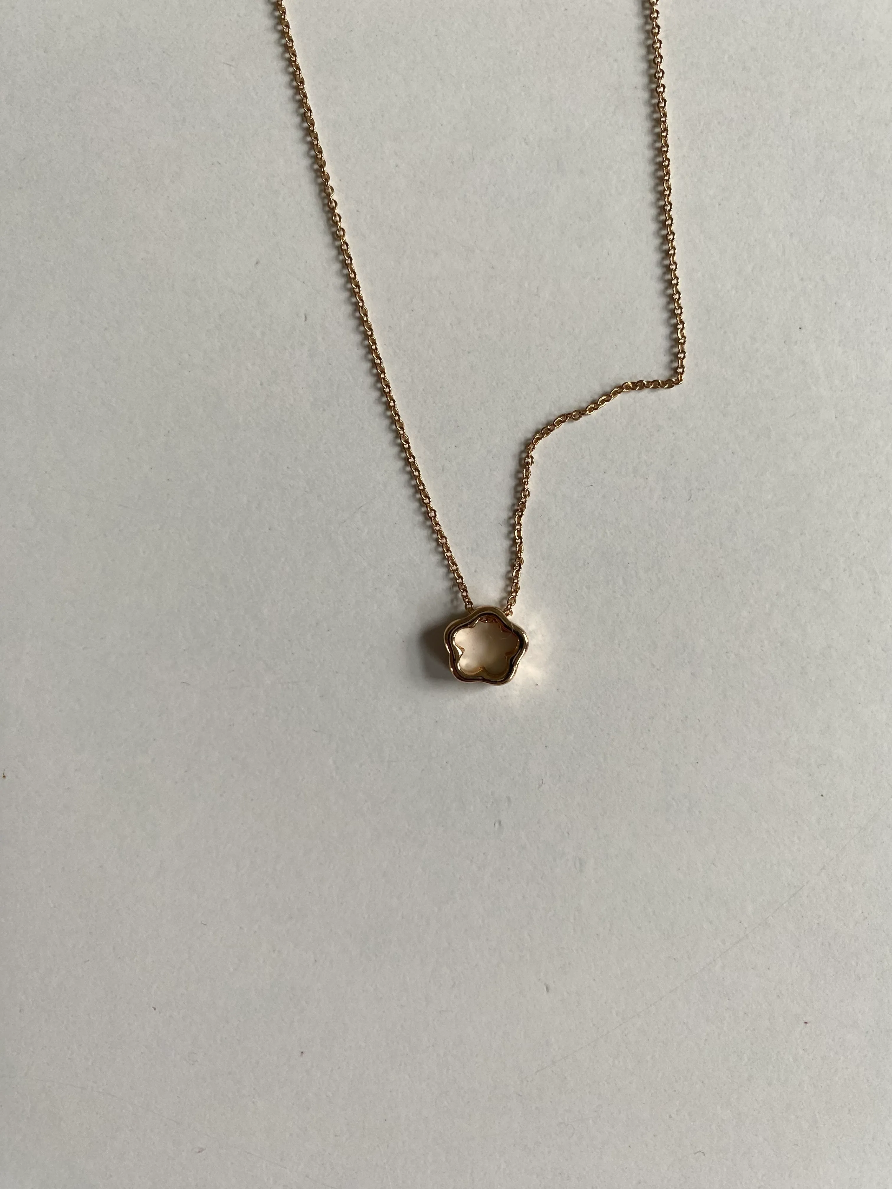 H&M Necklace Flower Charm Gold