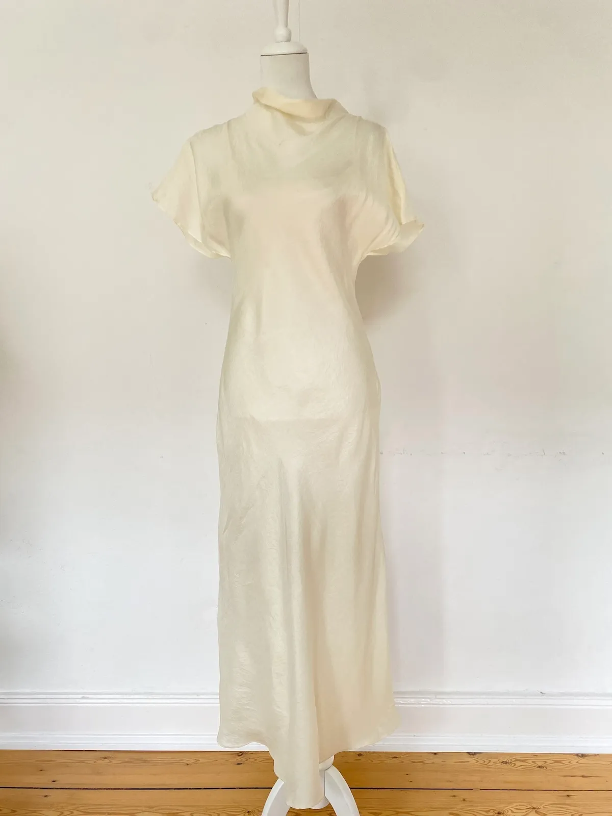 Mango Selection Midi Dress Cream — Size S
