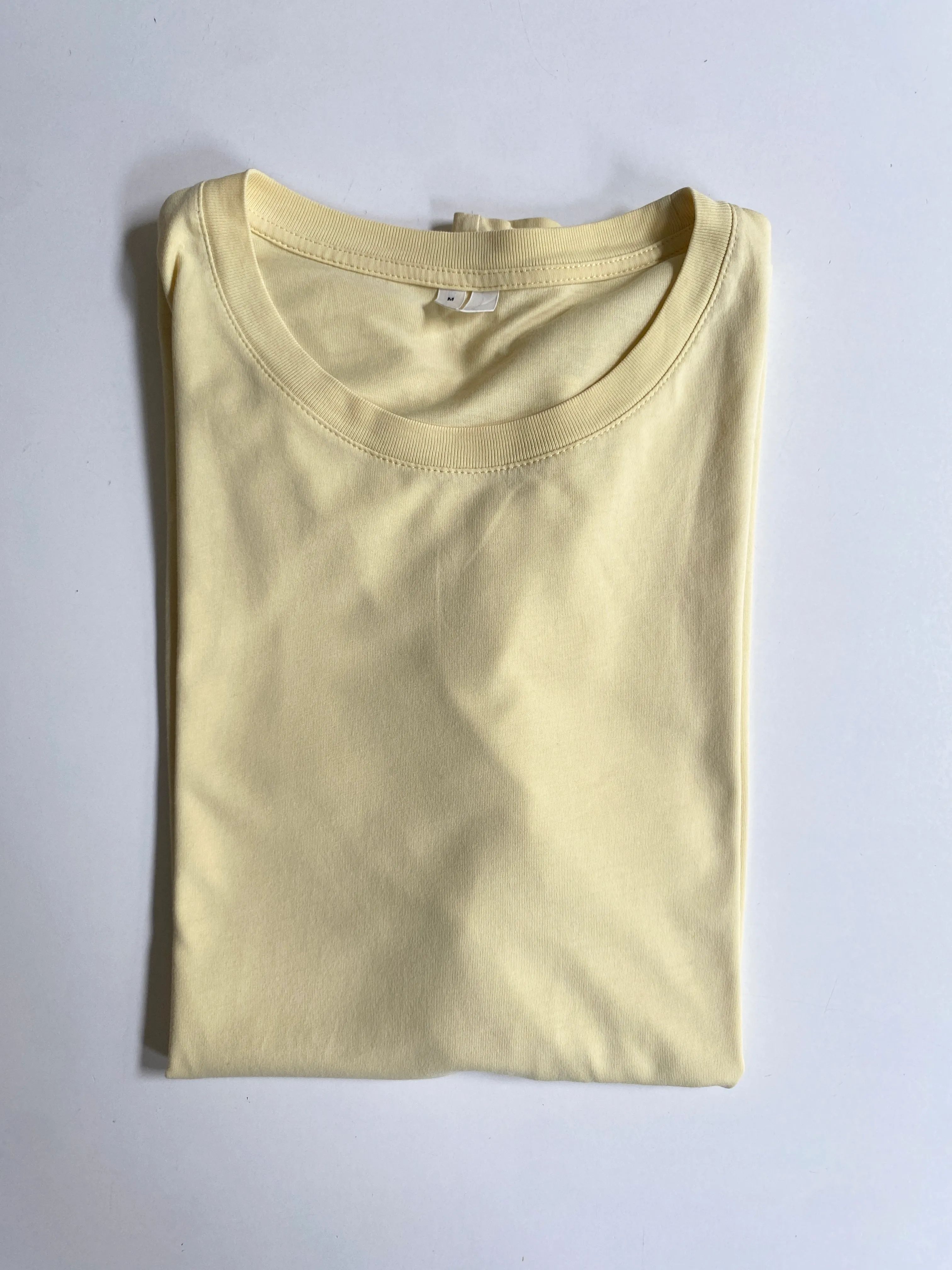 Arket Crew Neck T-shirt Pale yellow — Size M