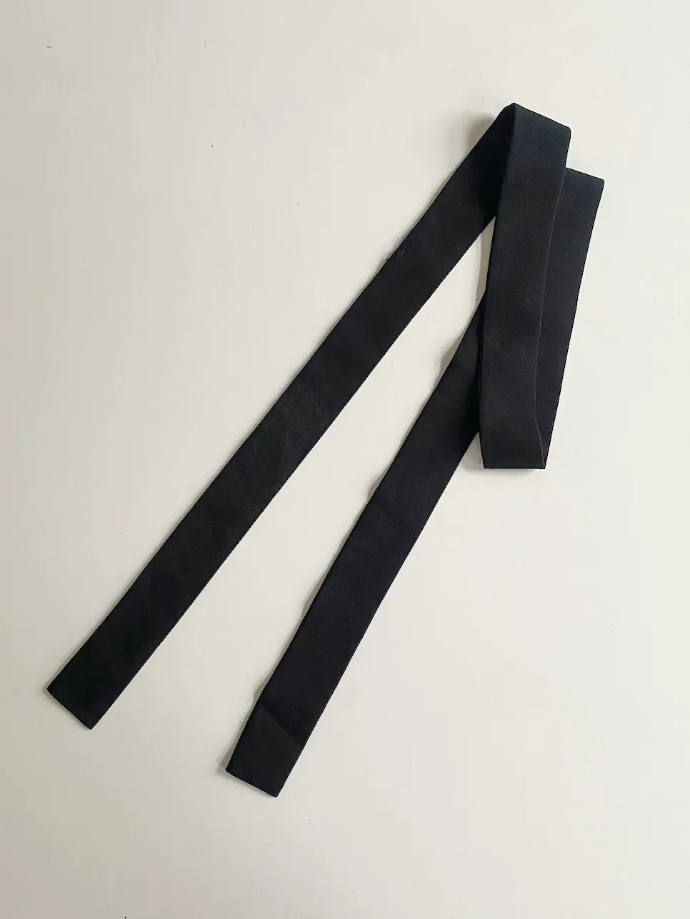 No Name Scarf Black 