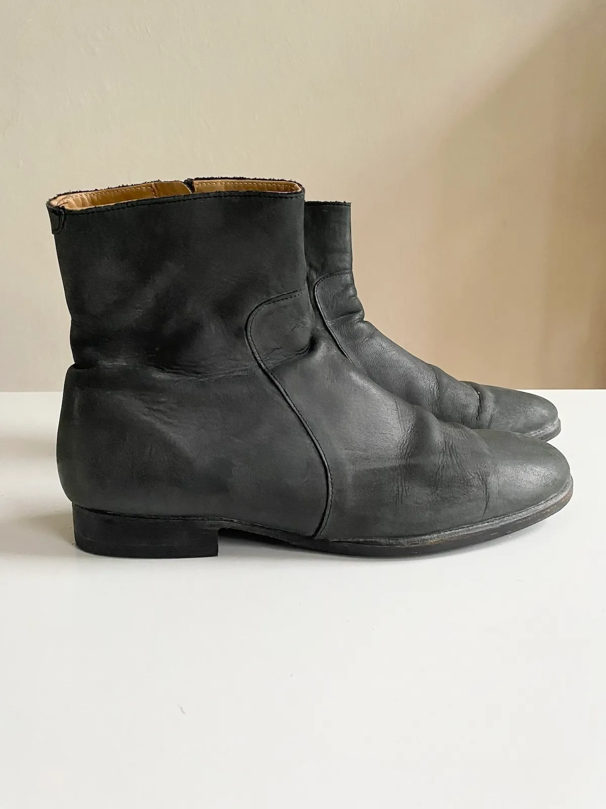 H&M x Maison Margiela Boots Anthracite — EUR 42
