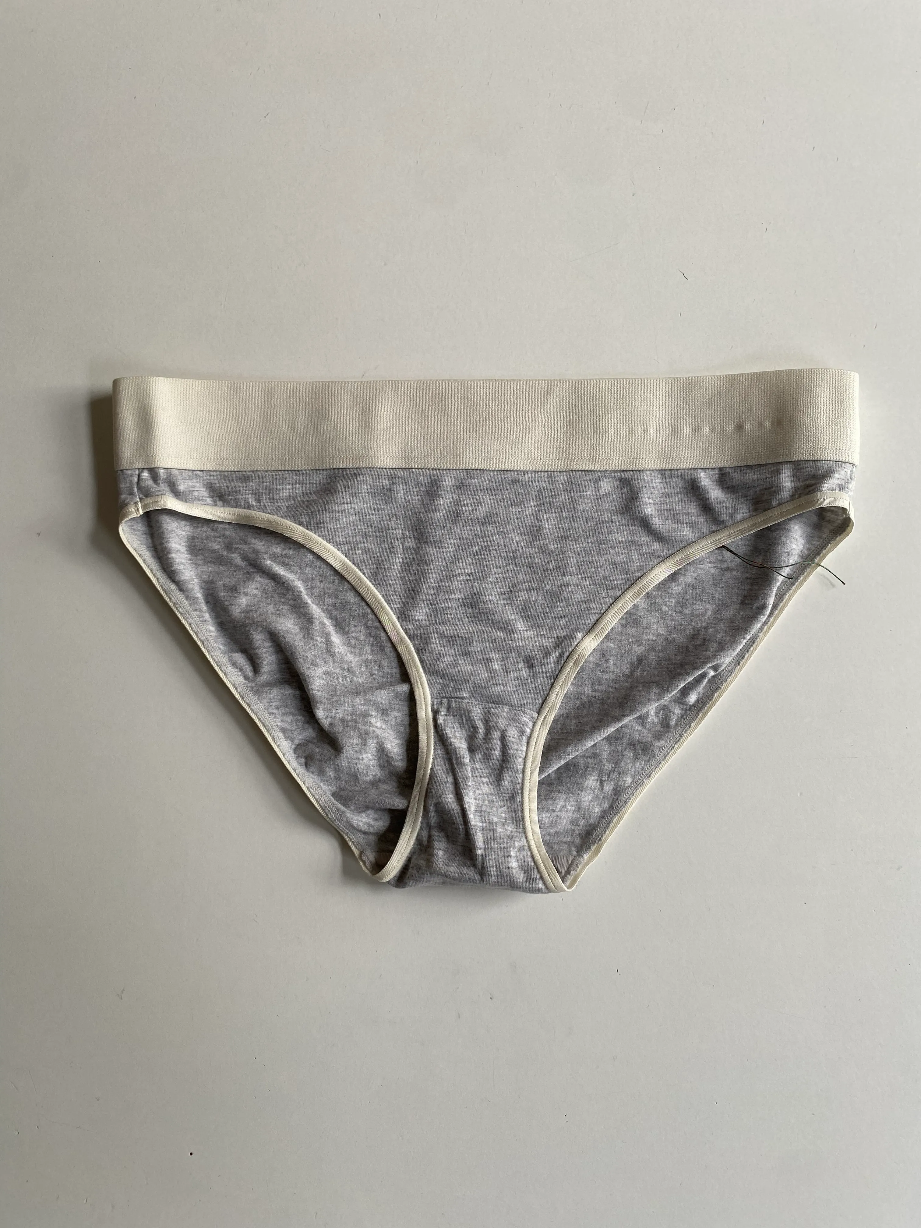 Weekday Briefs Size S