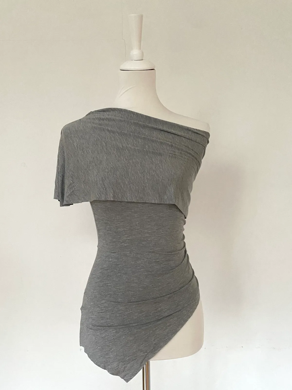 Gimaguas Asymmetric Top — Size S