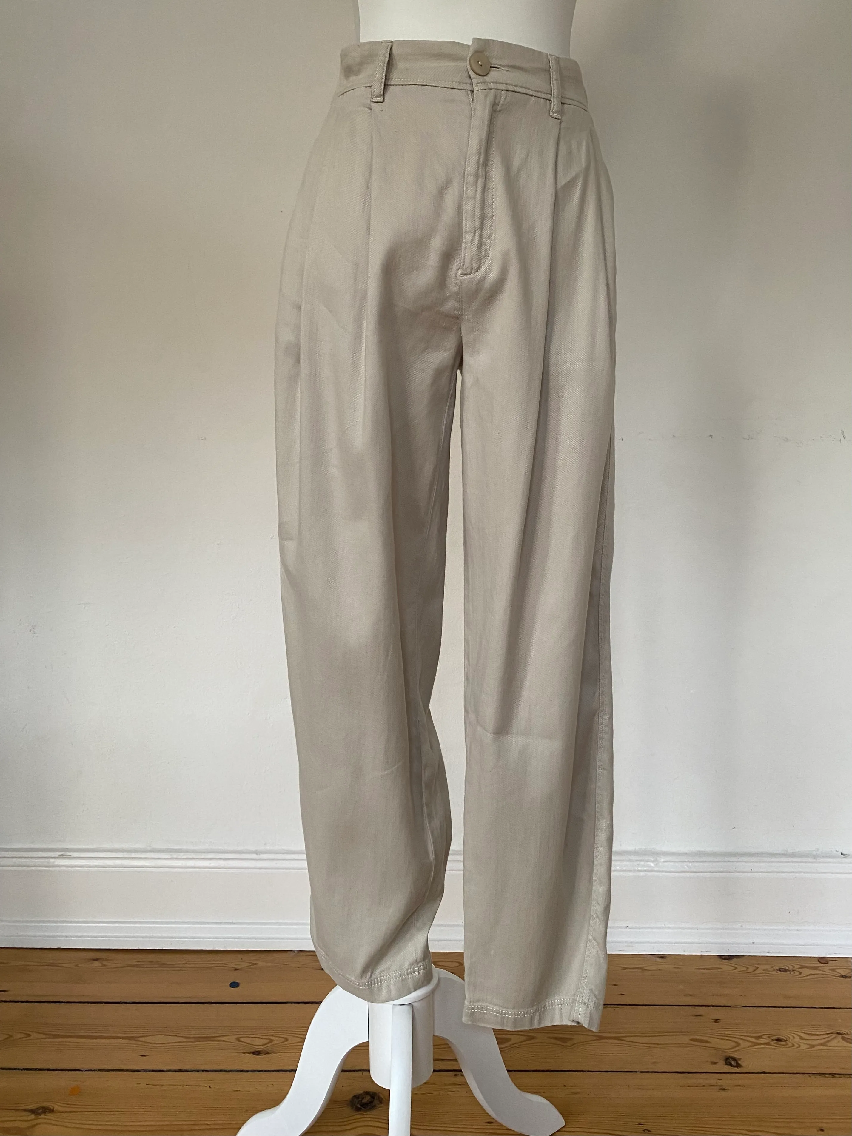 Massimo Dutti Trousers EUR 40