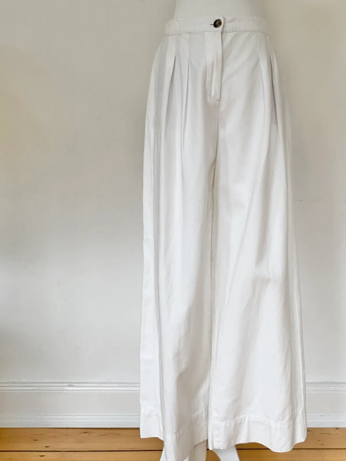 Massimo Dutti Pleated Trousers — Size S