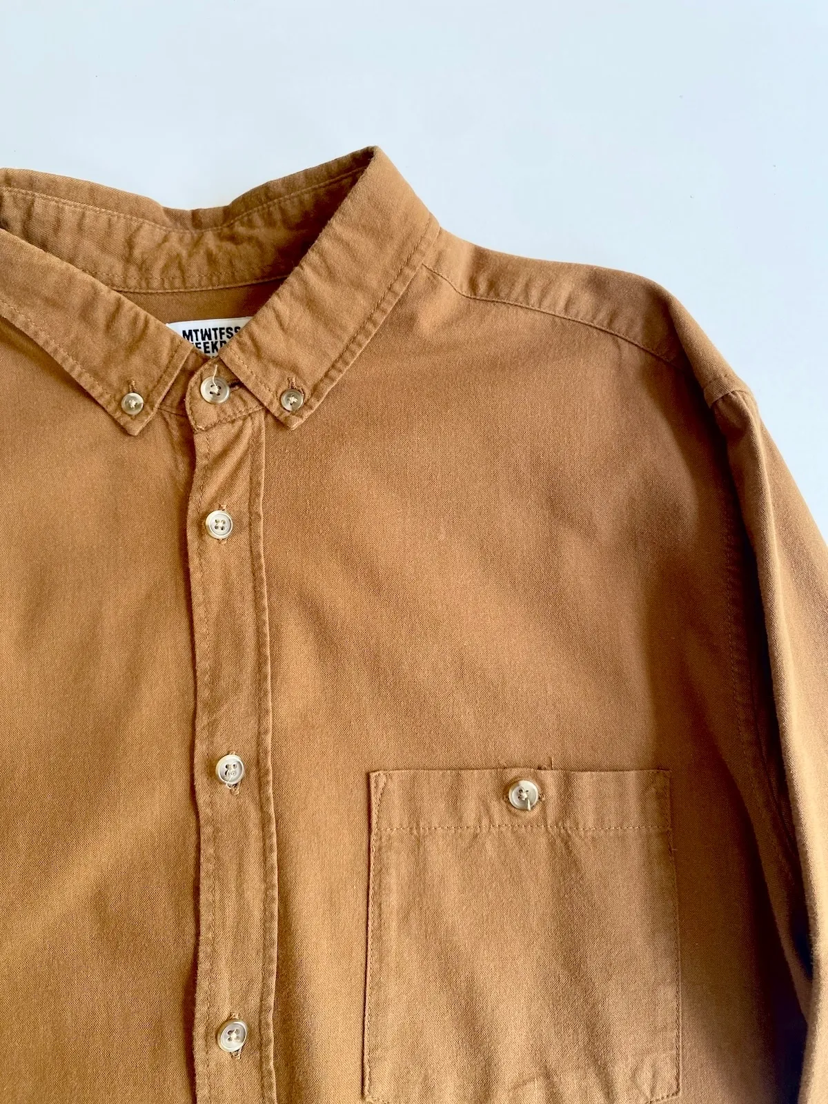 Weekday Button-Up Shirt Brown — Size M 