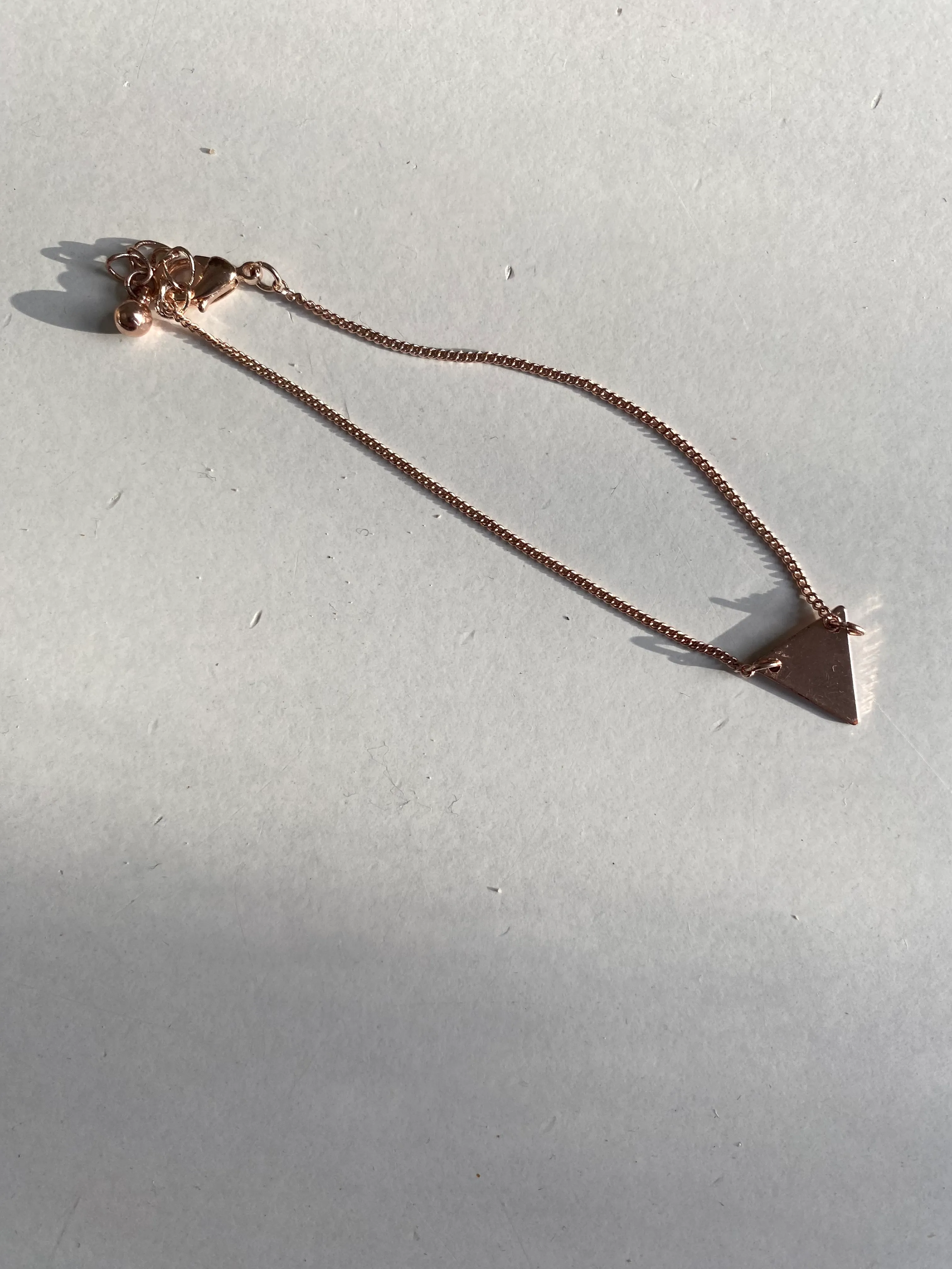 H&M Chain Bracelet Triangle Charm Rosegold
