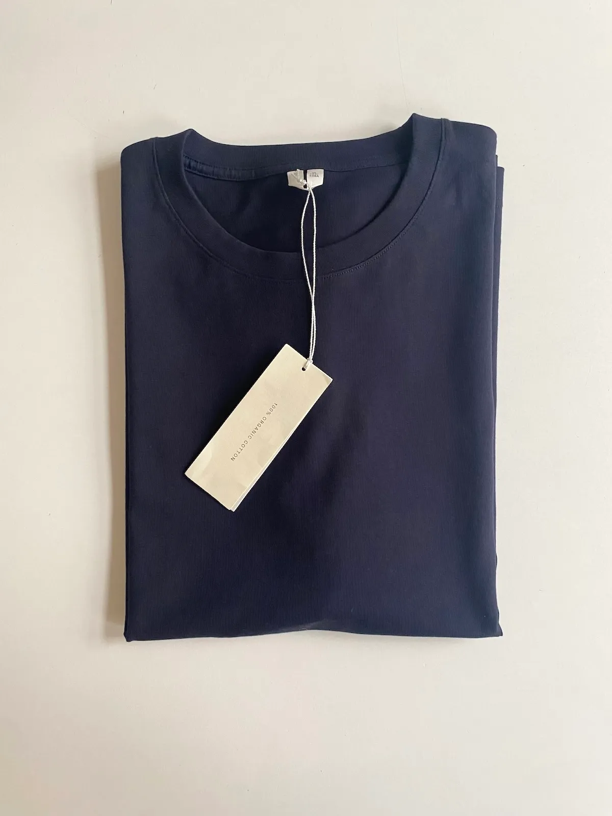 Arket Midweight T-shirt — Size L