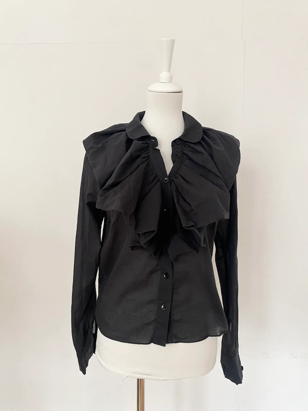 ASOS Ruffled Blouse Black — EU 40