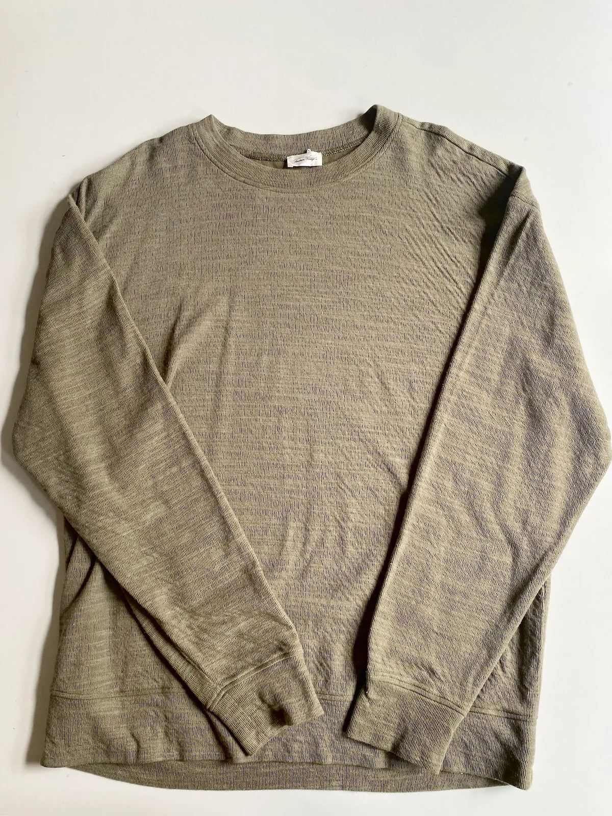 American VIntage Pullover — Size L