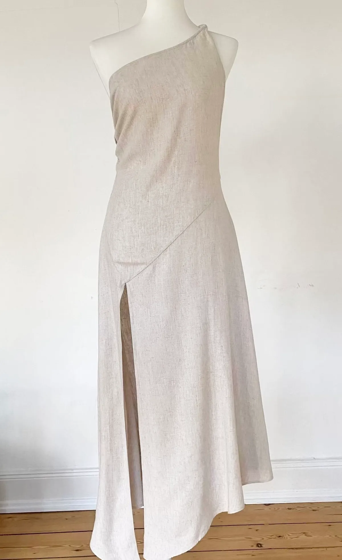 Nakd Linen Dress Beige — EUR 36