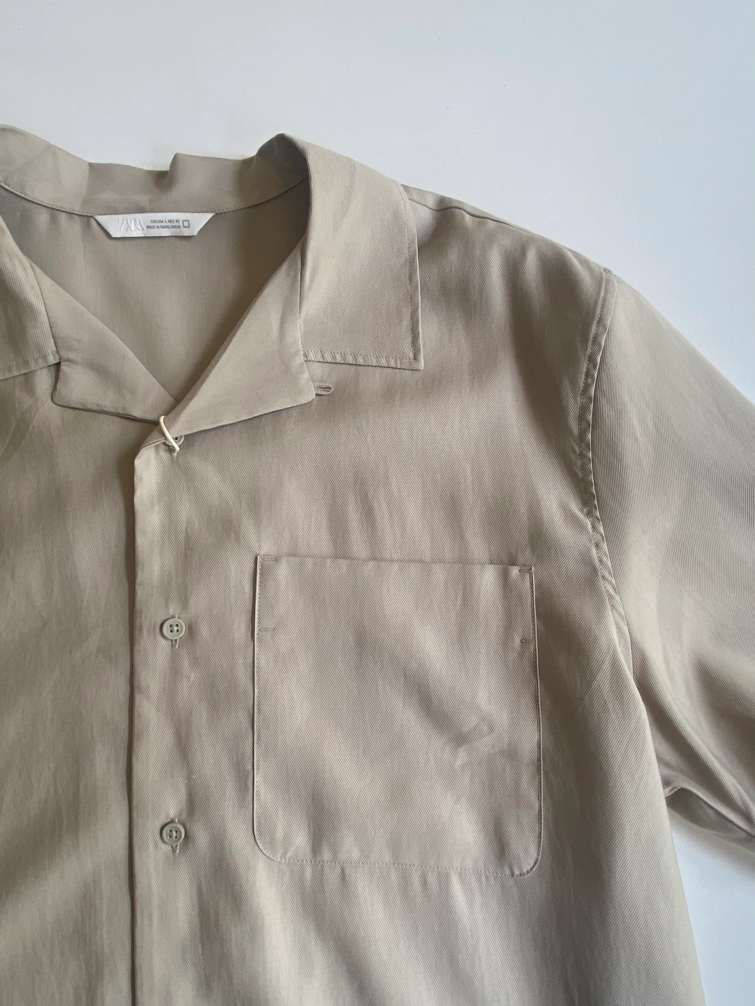  Zara Short-sleeve Shirt Beige Size L