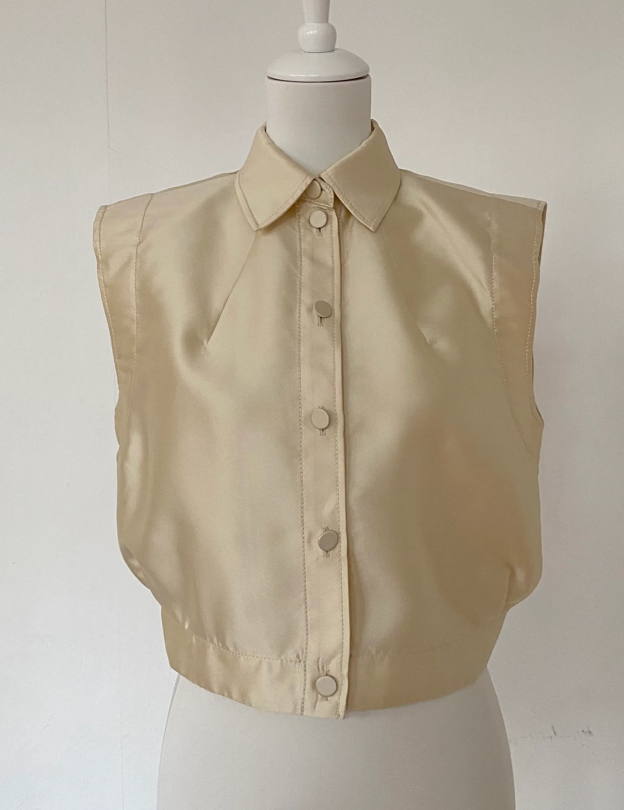Sandro Cropped Shirt Cream EUR 36