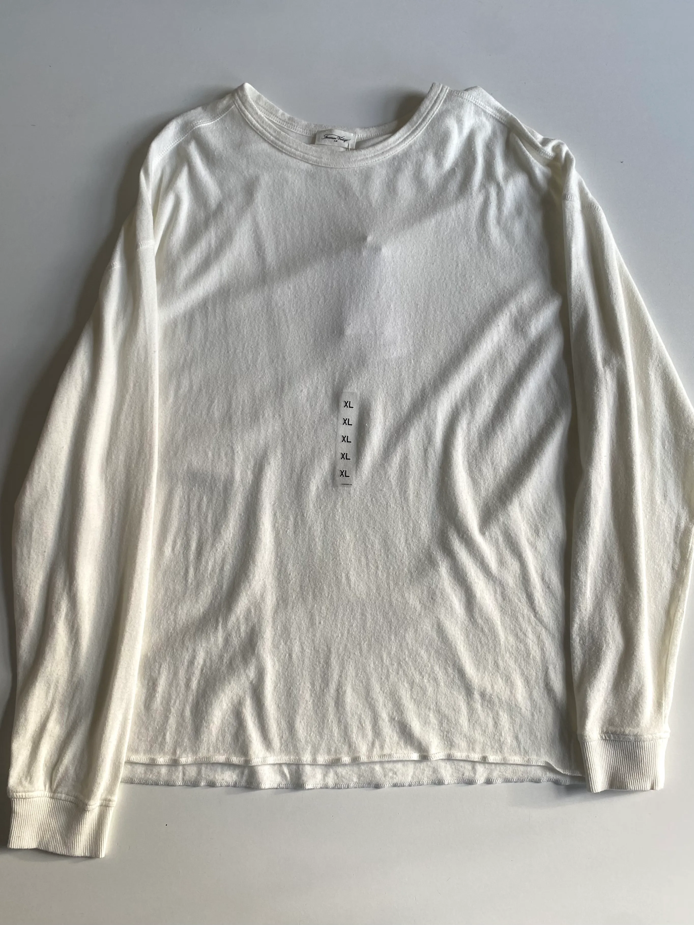 American Vintage T-shirt Size XL