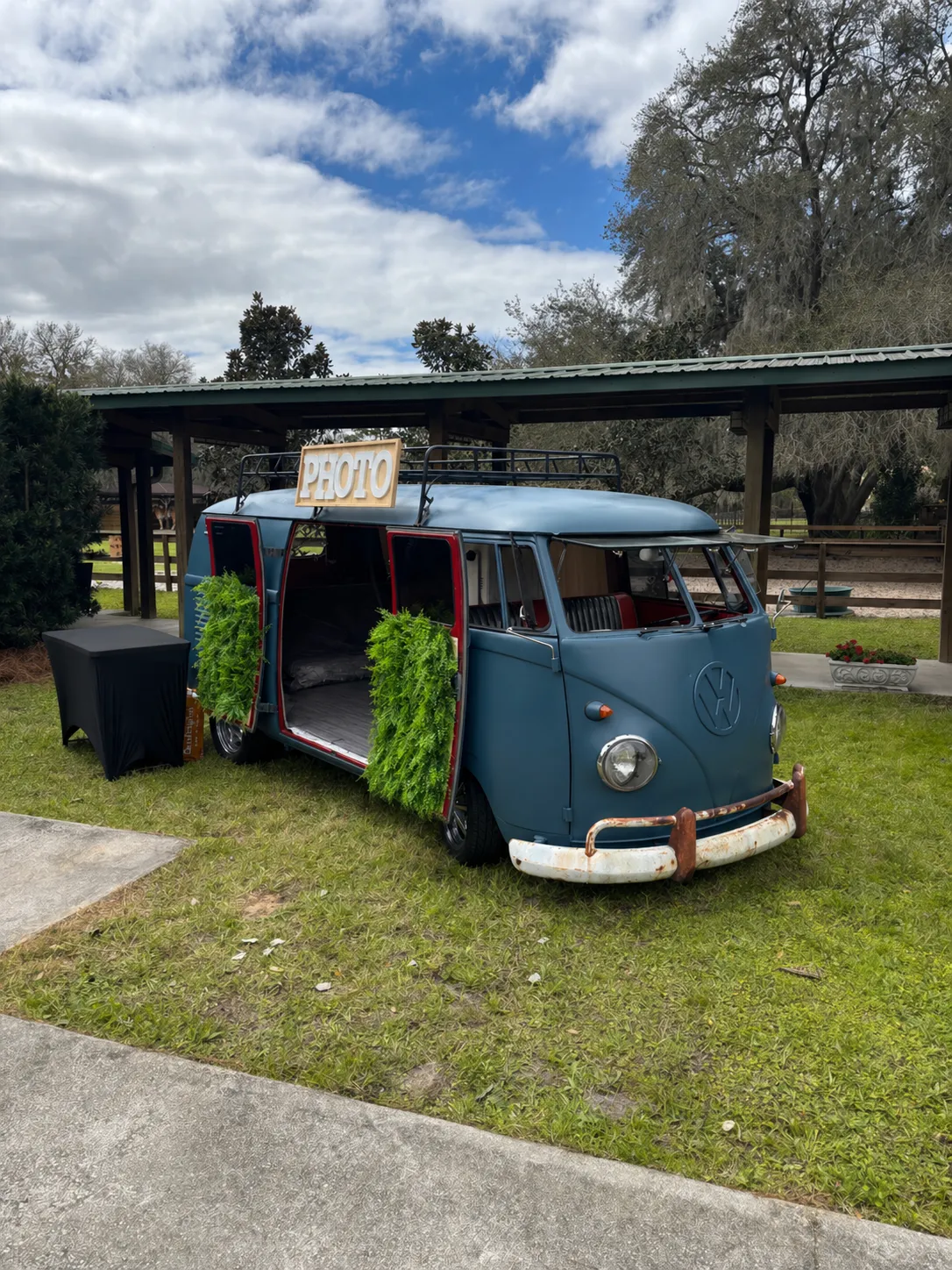 VW Split Window Photo Bus
