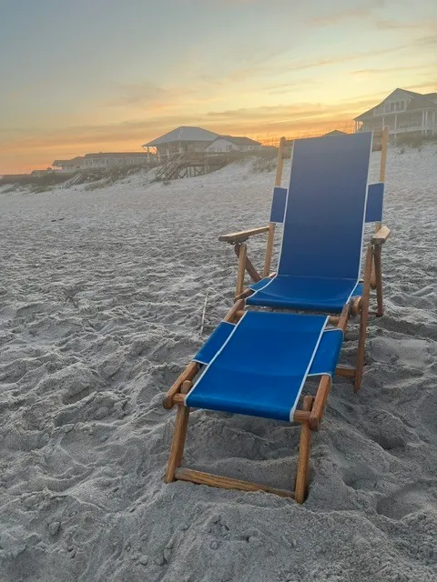 Wooden Lounge Chair