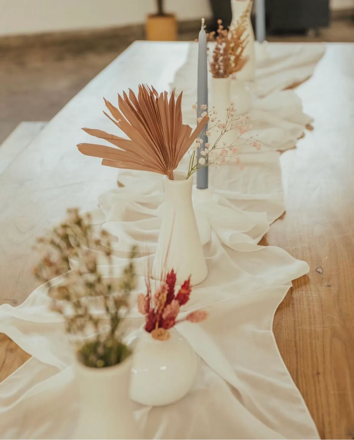 White Chiffon Runners - 15 ft.