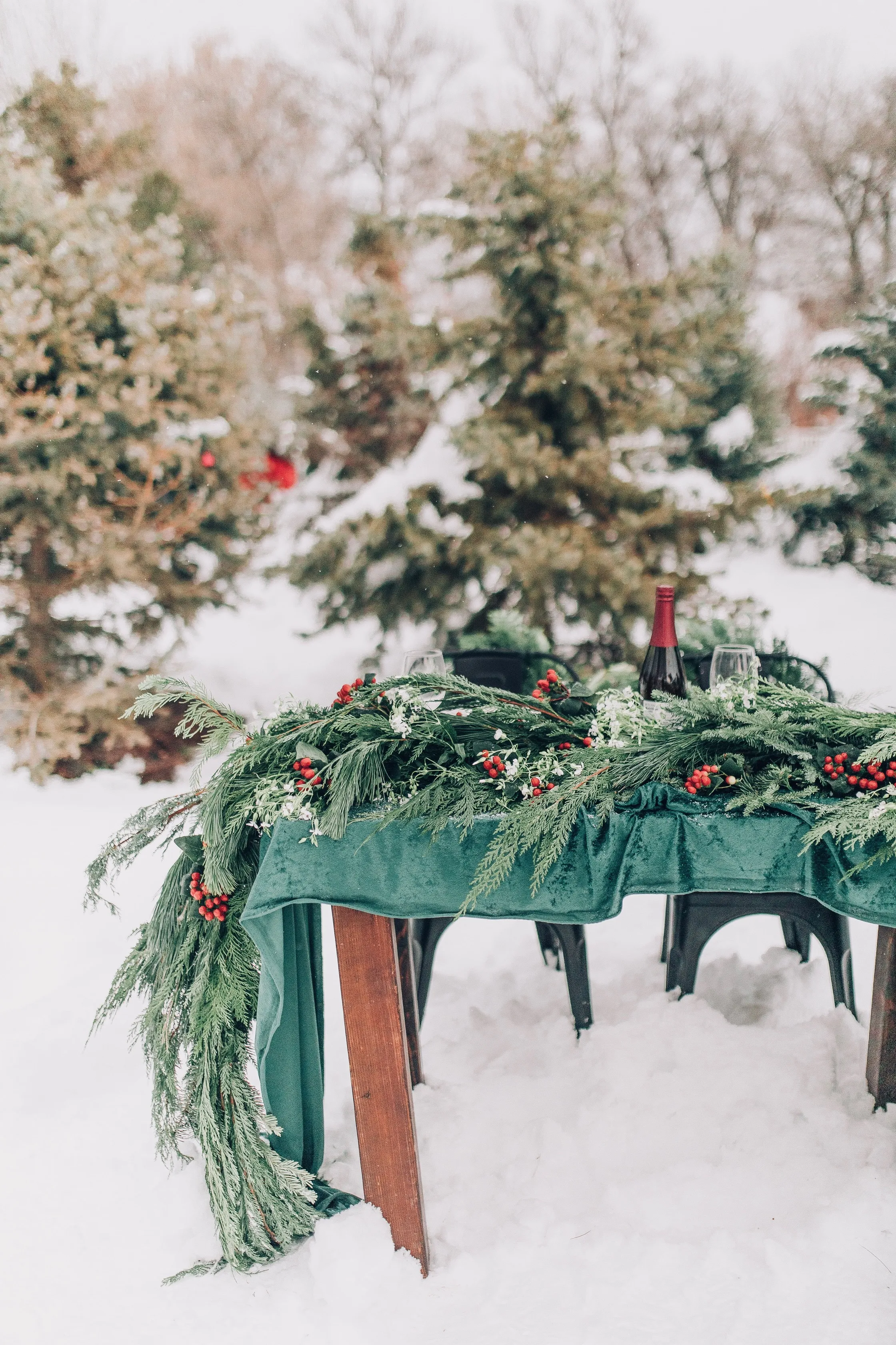 Velvet Green Runners - 12 ft.