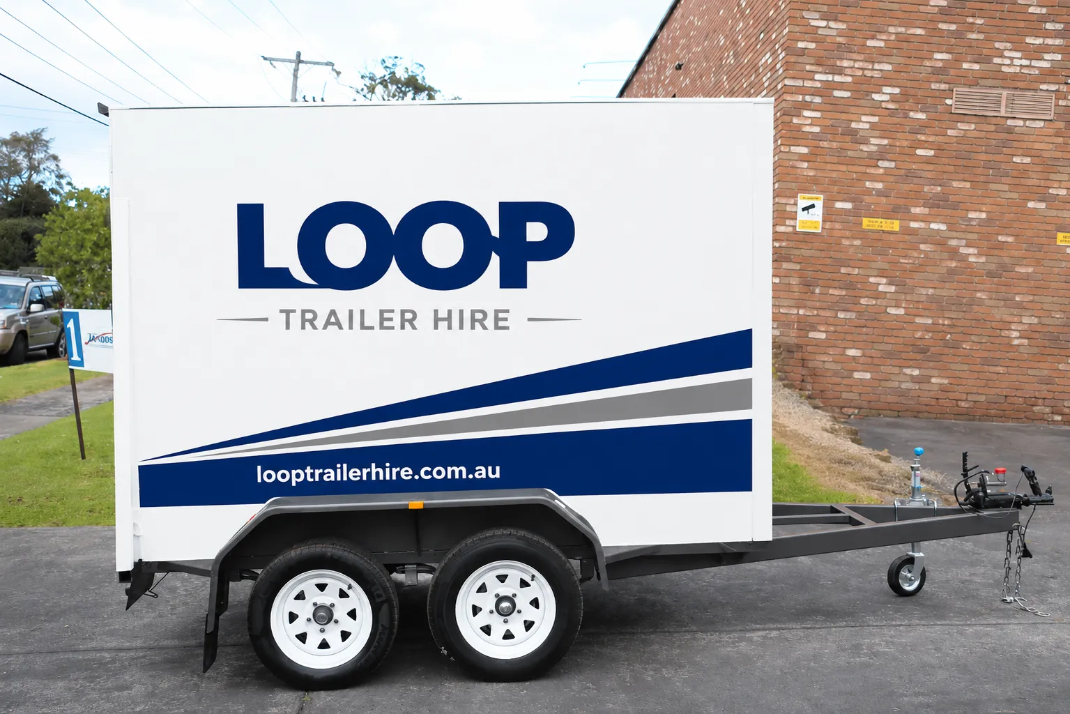 8 x 5 Enclosed Trailer