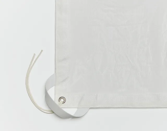 Grip - 8' x 8' White Bobinett .5
