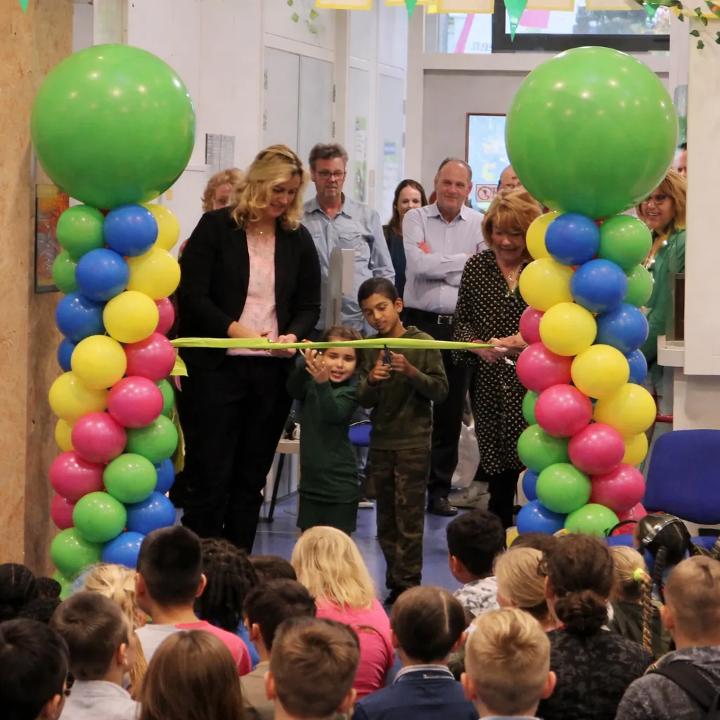 Ballon Pilaar met Topballon