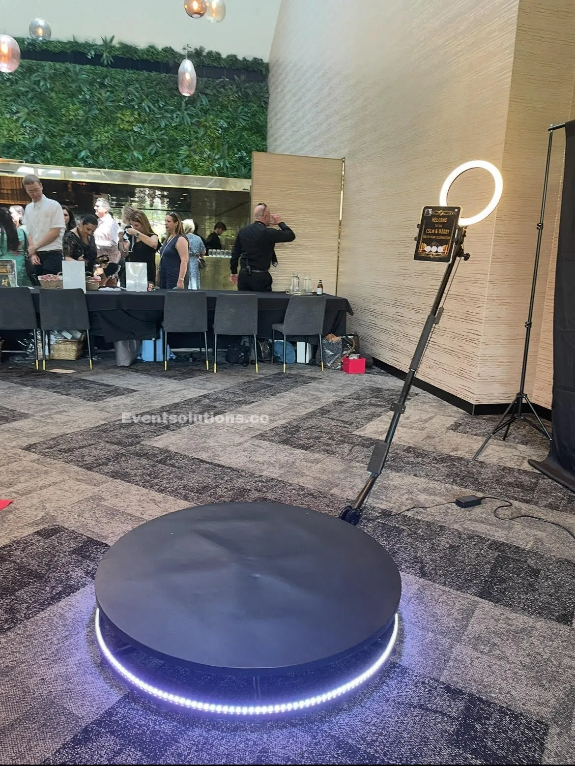 360 Photo Booth (No Attendant)