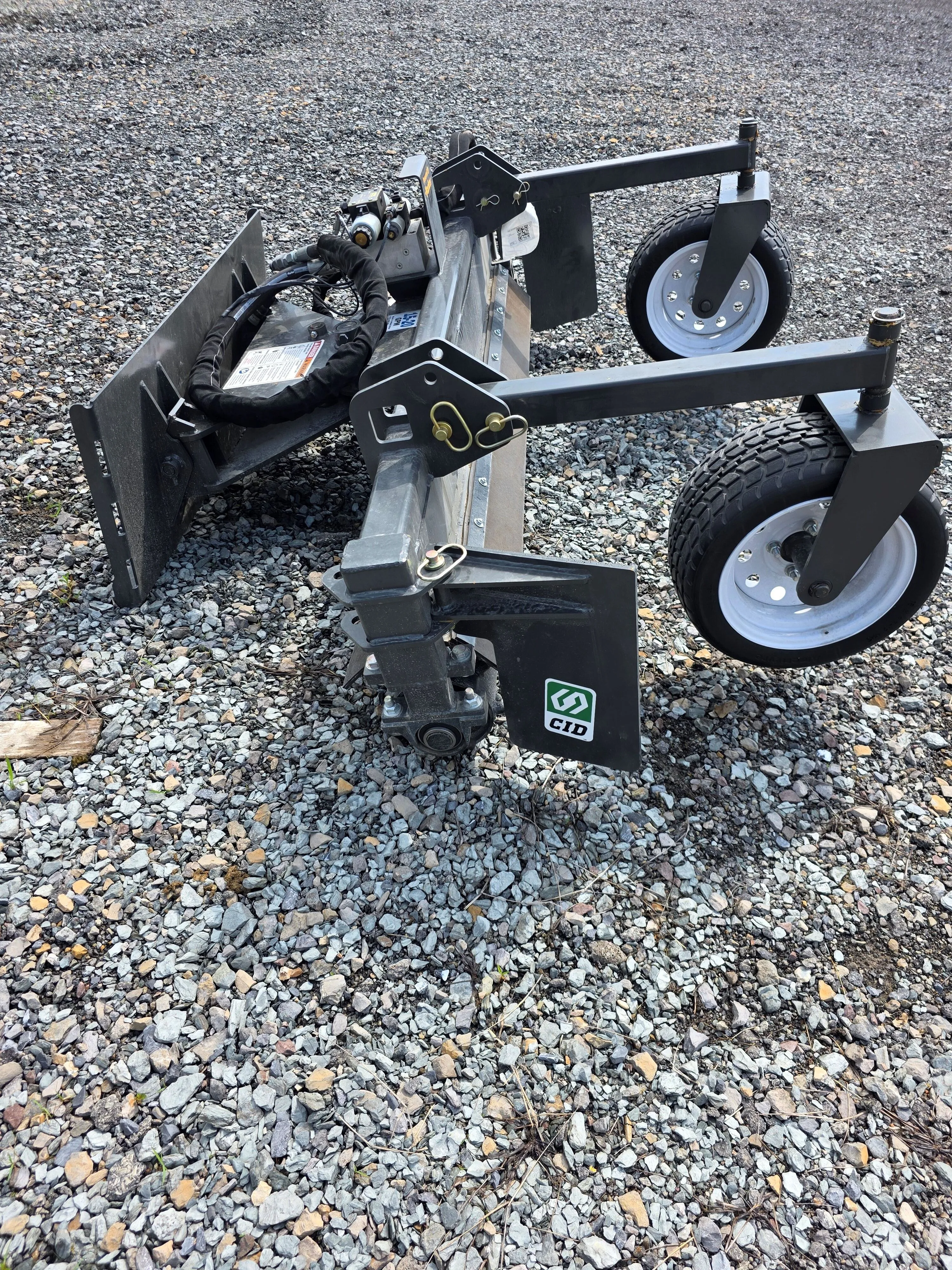 CID 72-inch Power Rake