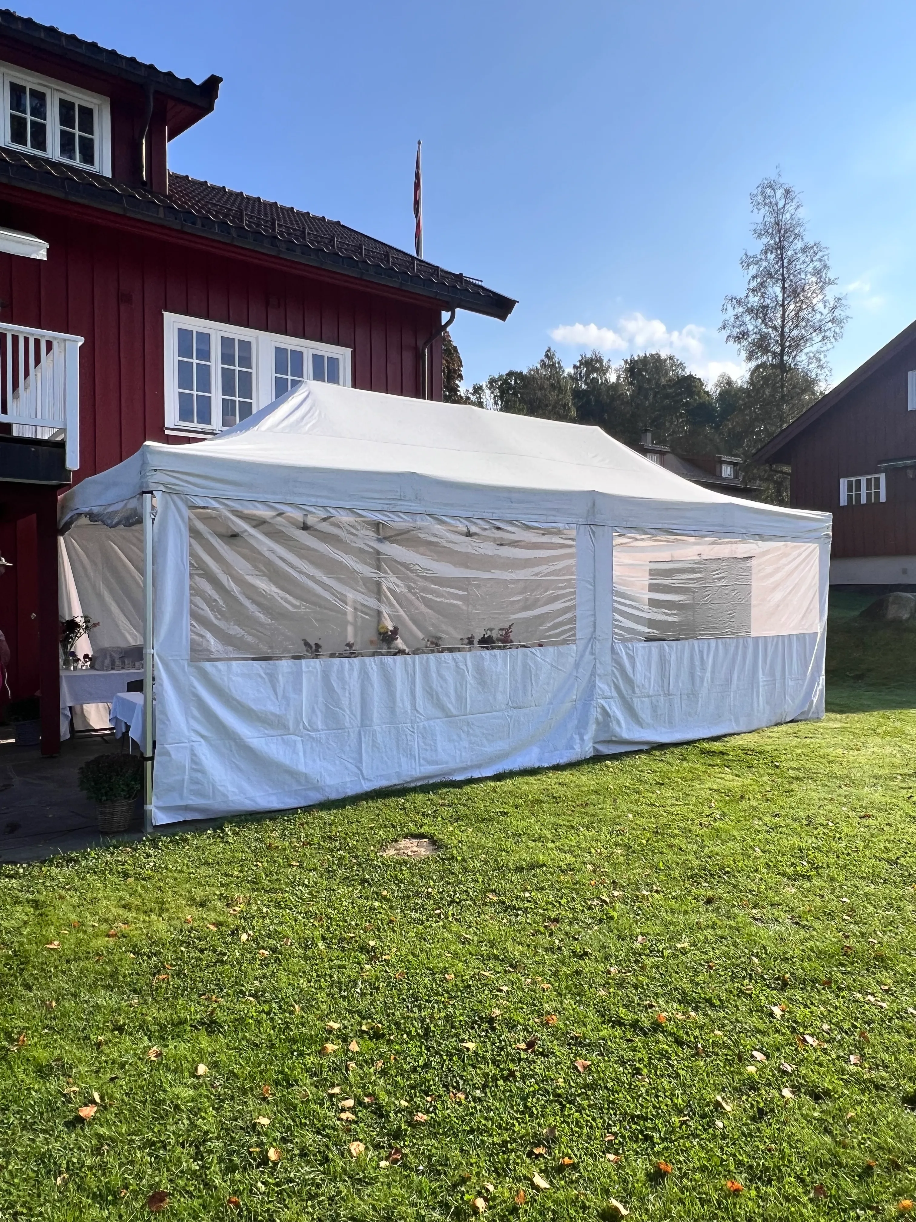 4X8M Quick-Up Telt Med Vegger 32-42 Pers (Inkludert opprigg og nedrigg)