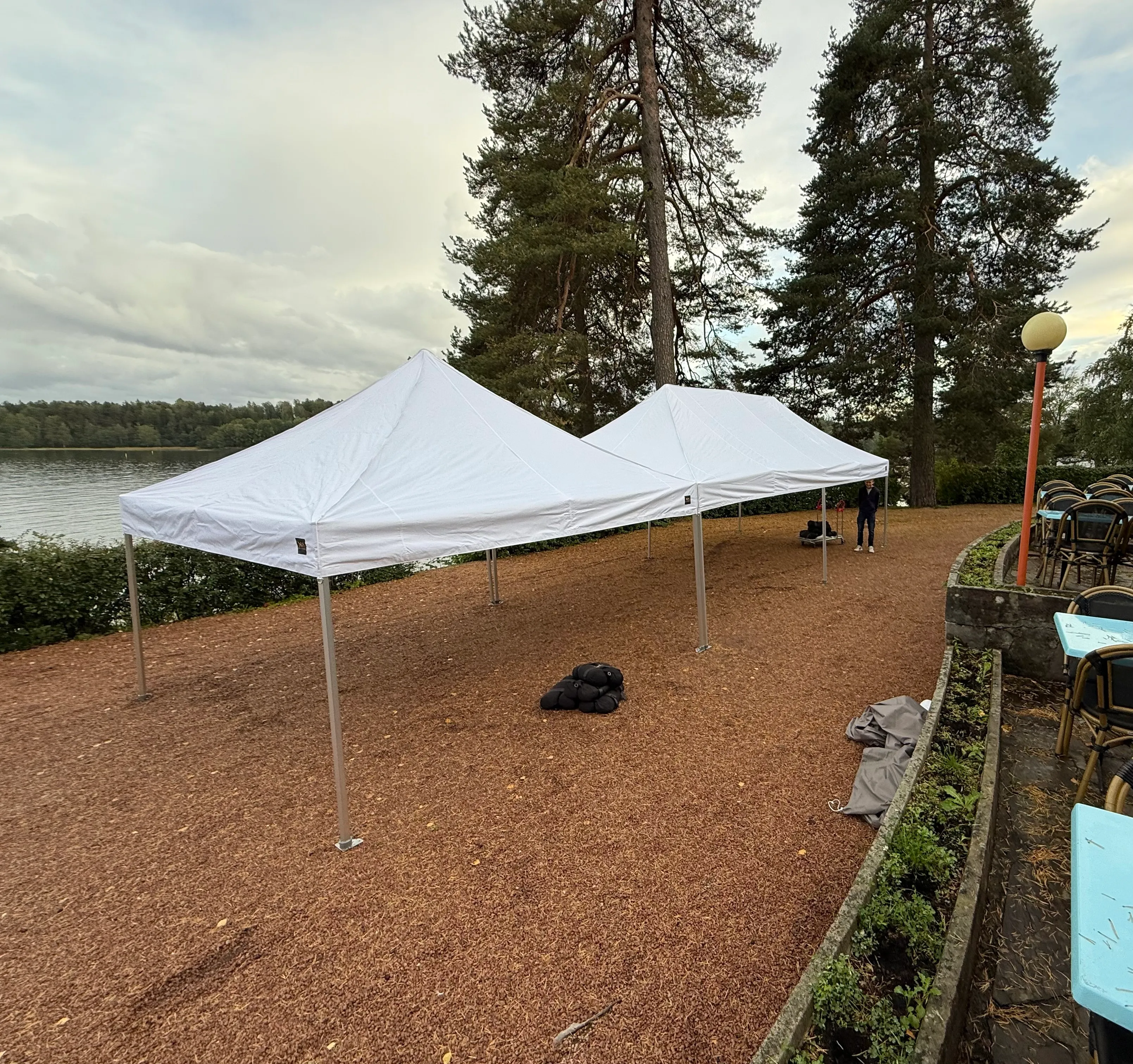 4X12M Quick-Up Telt Uten Vegger 48-60 Pers (Inkludert opprigg og nedrigg)