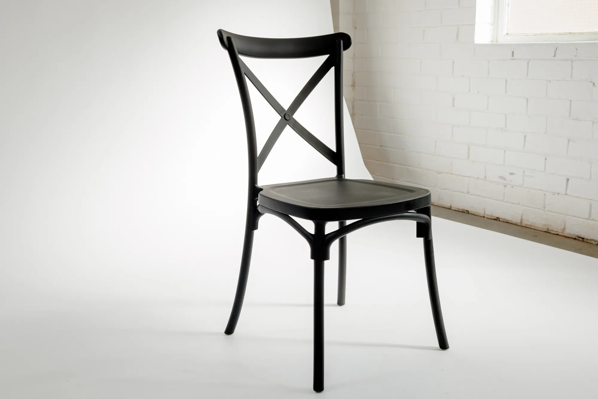Adult Aluminium Crossback Chair (black)