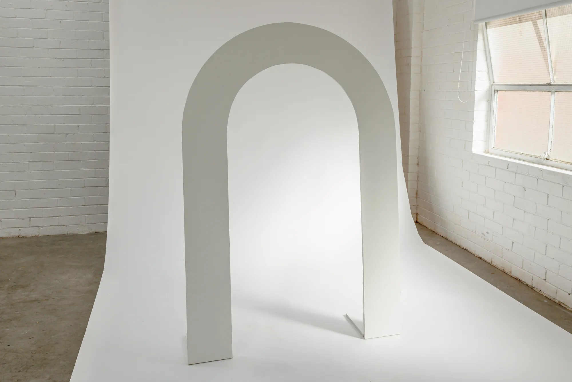 White Hollow Arch