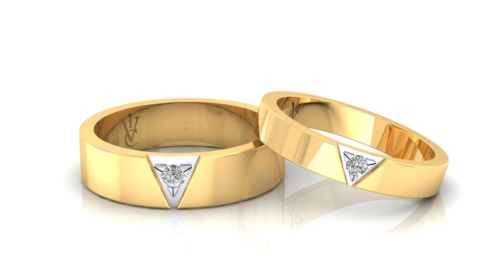 TRIANGLE RING
